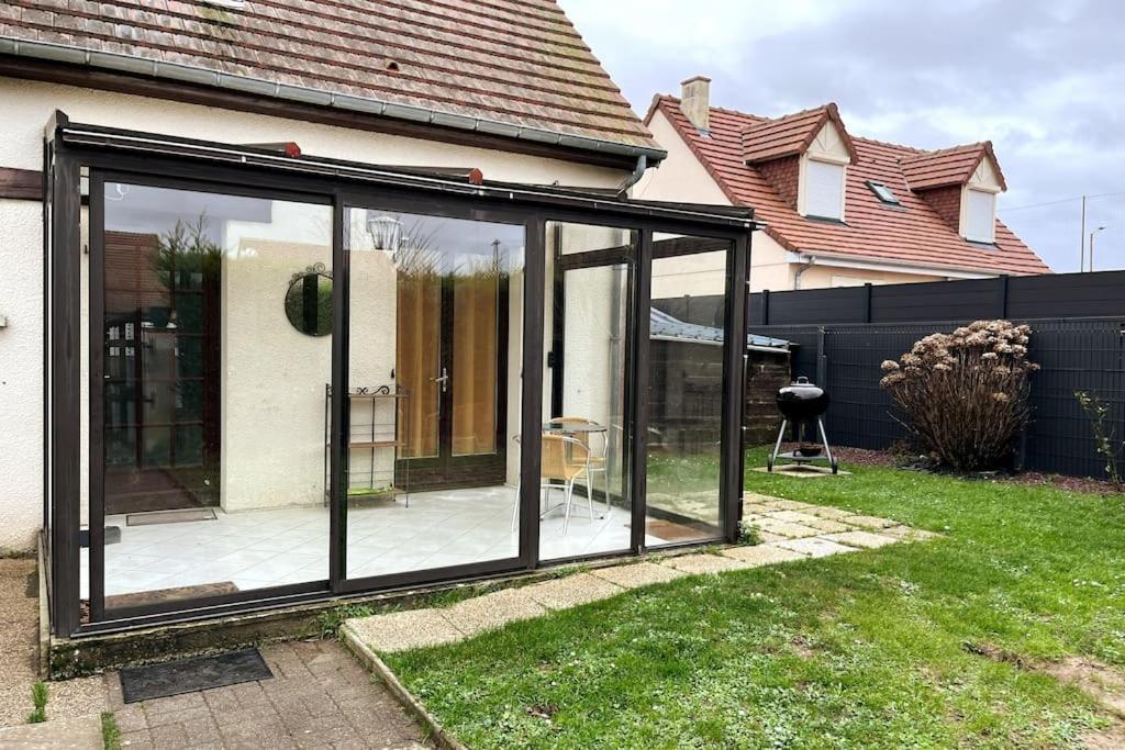 Charming House Near The Sea Villa Courseulles-sur-Mer Exteriör bild